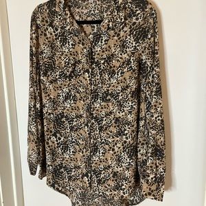 OPHILA ROSE . TUNIC OVERSIZED SHIRT.  GOOD CONDITION. XL. EASY CARE!